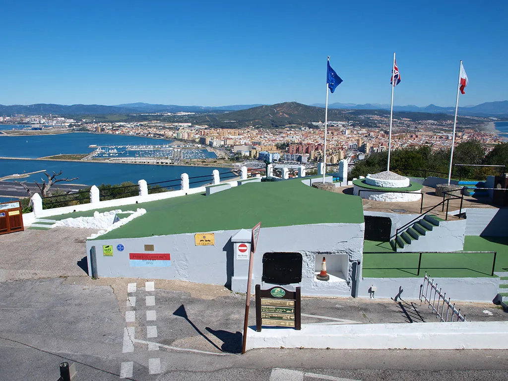 Britain's Plans to Defend Gibraltar in WWII - World War II gun emplacement Gibraltar - Princess Caroline Battery